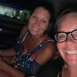 Meet your Posher, Becky